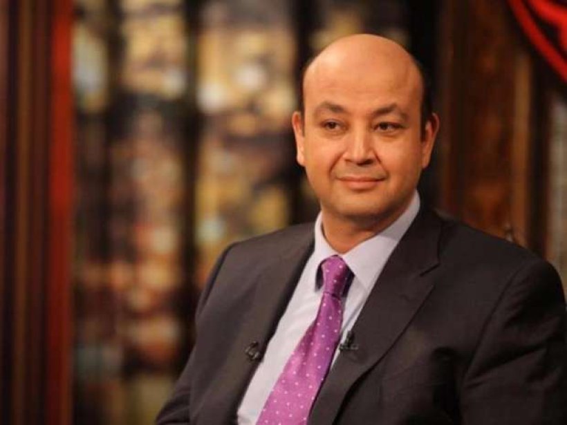 عمرو أديب يطالب لاعبي بيراميدز بالفوز على الأهلي