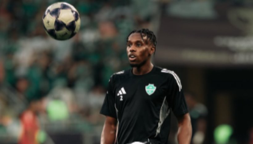 طرد لاعب الأهلي في نهائي النخبة الآسيوية أمام ماتشيدا