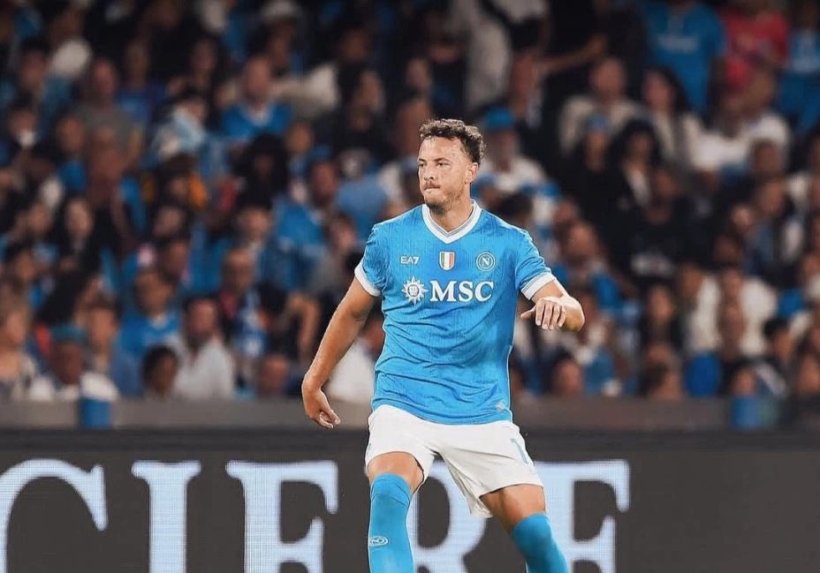 رحماني يجدد عقده مع نابولي حتى 2029