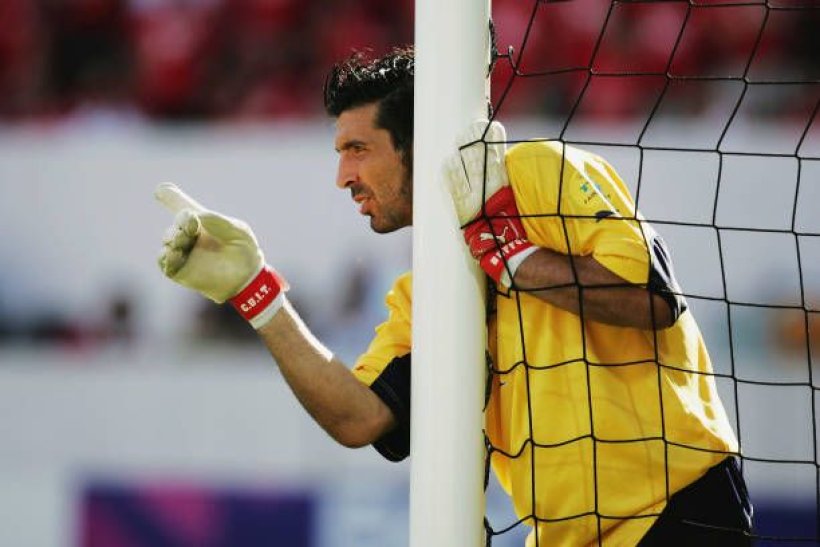 بوفون يكشف لحظة الرعب التي كادت تنهي مسيرته