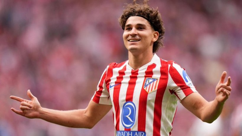 برشلونة يضع جوليان ألفاريز على رأس أولوياته بعد المونديال