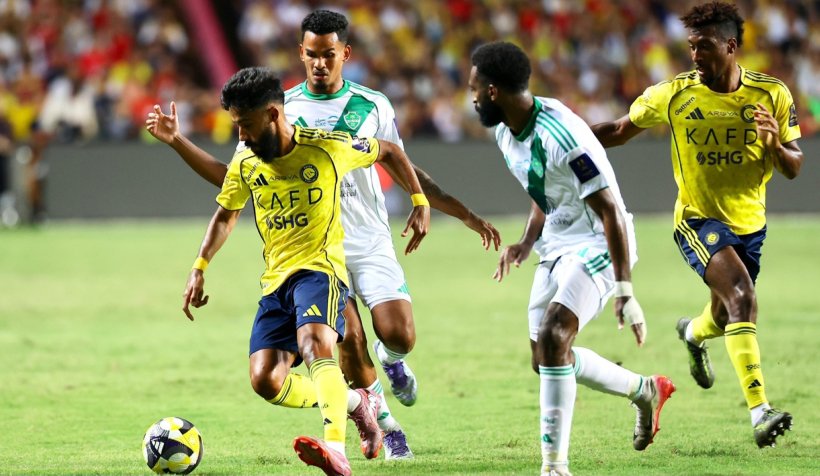 تعرف على حكام مواجهة الأهلي والنصر بقمة دوري روشن