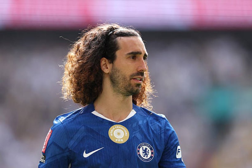 مارك كوكورييا يفتح باب العودة إلى برشلونة