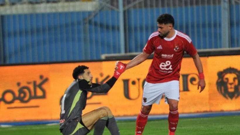 كواليس صادمة داخل غرفة ملابس الأهلي بعد الخسارة الكبيرة من بيراميدز