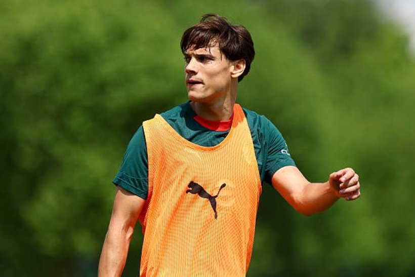 ميلان يتمسك بريتشي رغم التحركات في الميركاتو