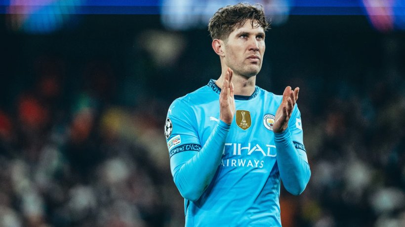 ستونز ضمن أهداف برشلونة