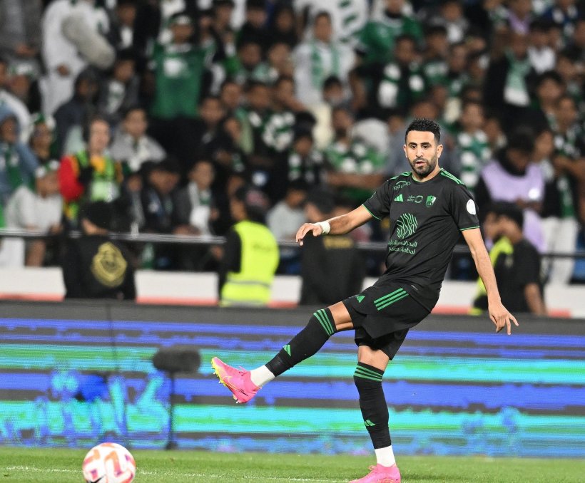 محرز خارج الأهلي أمام الأخدود لهذا السبب