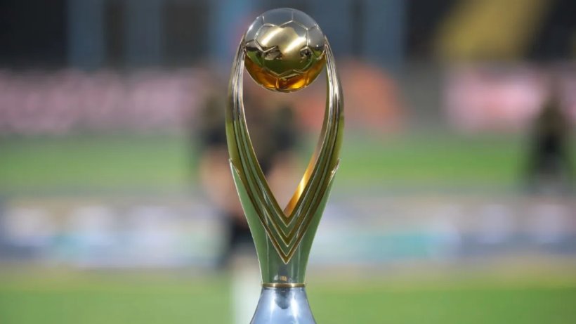 الكاف يُجمّد ملف زيادة أندية دوري أبطال إفريقيا