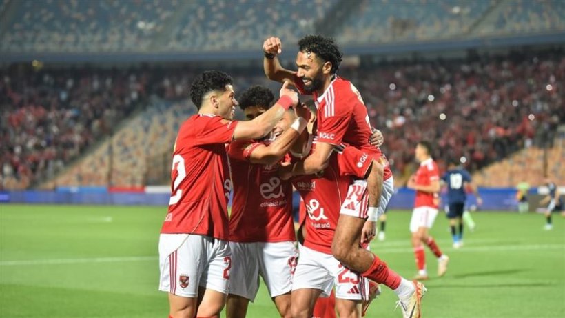 الأهلي يكتسح إنبي بثلاثية نظيفة في الدوري