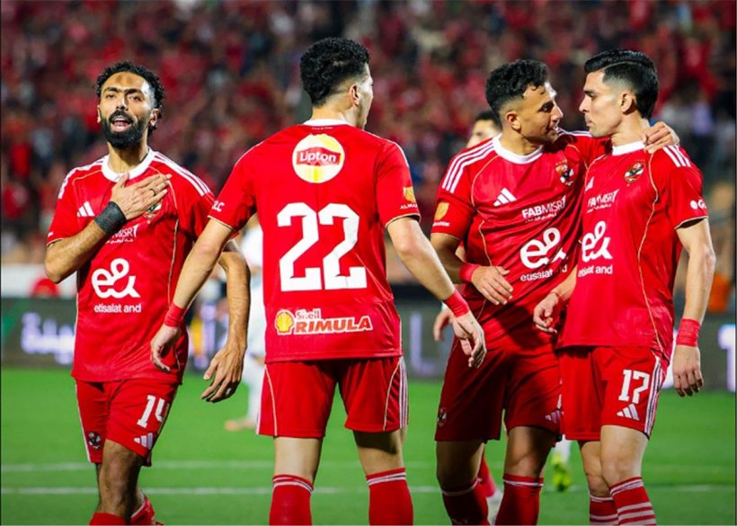 ماذا يحتاج الأهلي للفوز بلقب الدوري المصري؟