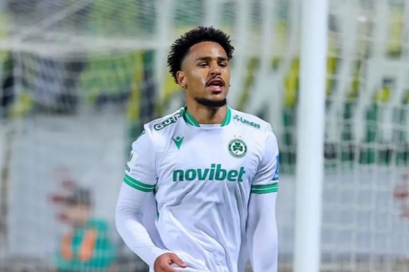 الأهلي يفتح خط المفاوضات مع ريان مايي