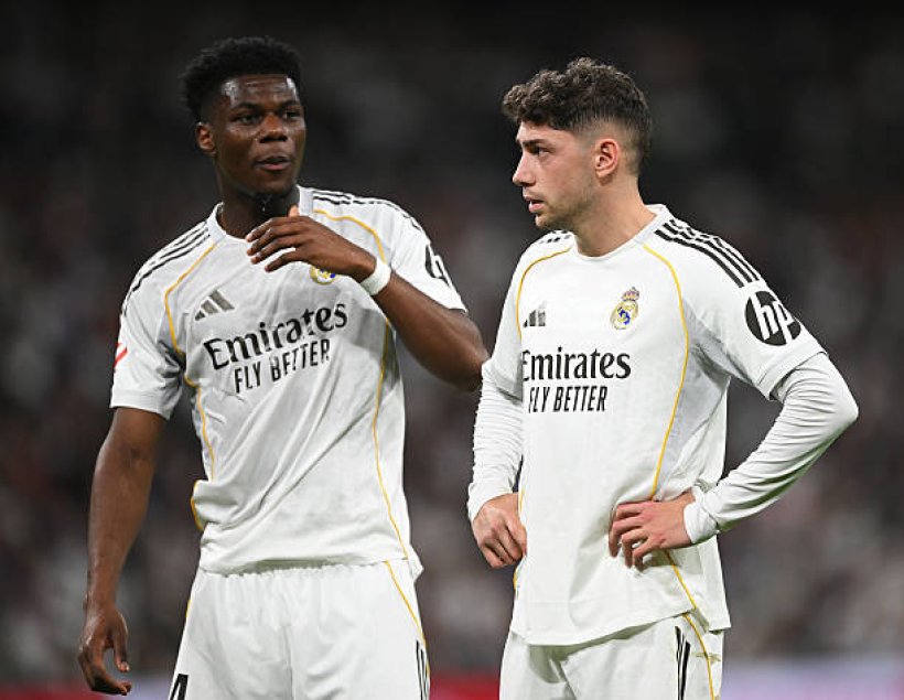 ريال مدريد يدرس استبعاد فالفيردي وتشواميني من مواجهة الكلاسيكو