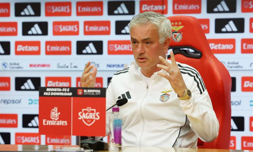 مورينيو: لم أتواصل مع ريال مدريد، وكل ما يحدث مجرد تكهنات