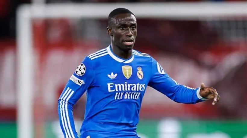 حقيقة اعتزال ميندي