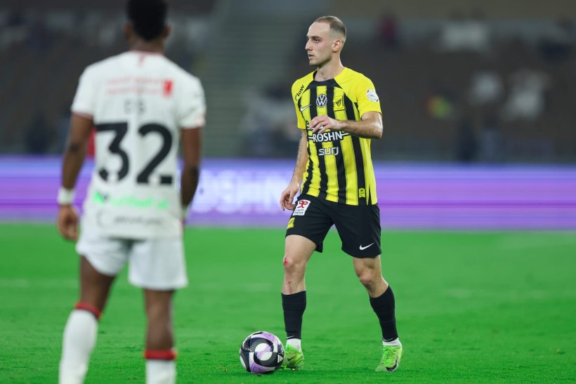 ميتاي ظهير الاتحاد على رادار الدوري اليوناني