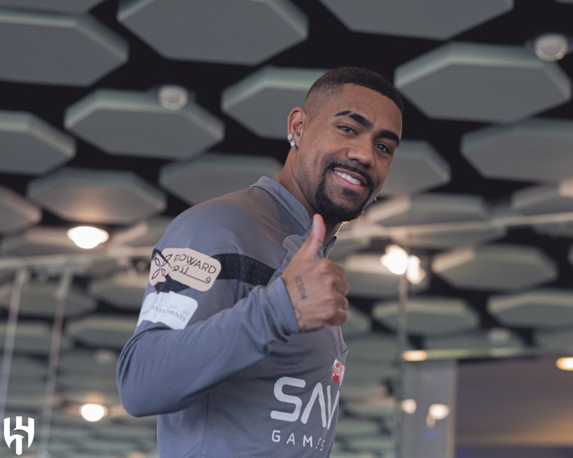 السد يستهدف ضم مالكوم من الهلال في الصيف