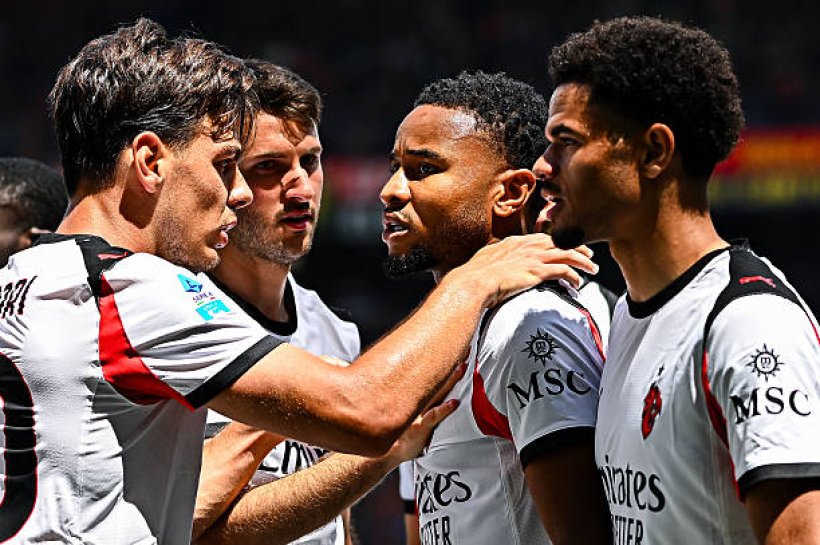 ميلان يحقق فوزًا ثمينًا أمام جنوى في الدوري الإيطالي