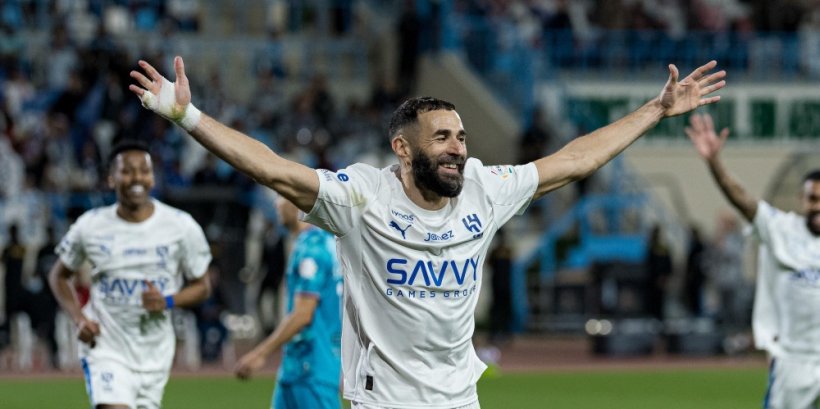 حسم موقف كريم بنزيما وسالم الدوسري من مباراة الهلال والفيحاء
