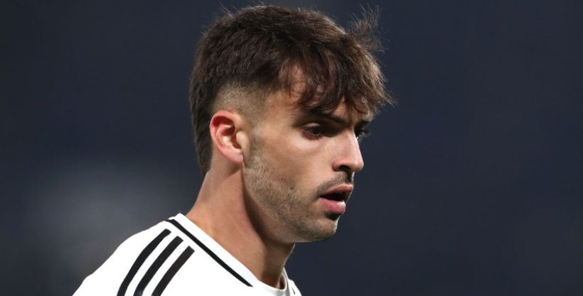 أسينسيو يحلم بالحصول على الرقم 4 في ريال مدريد