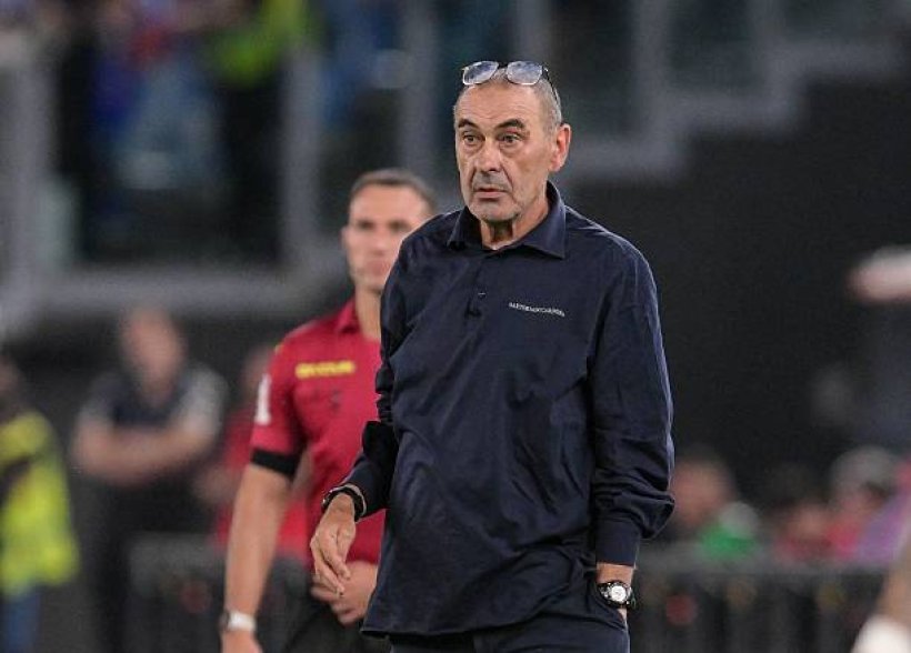 رسميًا: لاتسيو يعلن رحيل ماوريسيو ساري عن تدريب الفريق