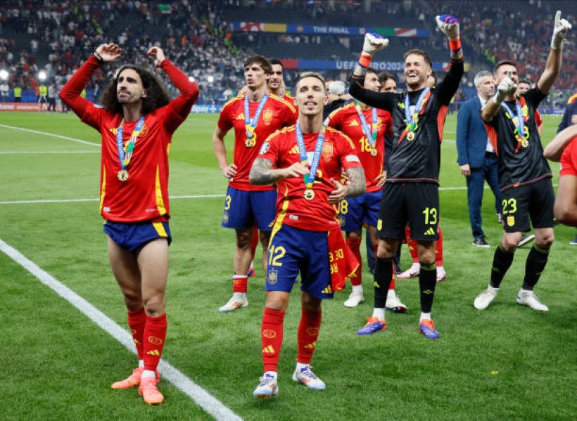 كوكوريا وجريمالدو يبلغان المونديال وبرشلونة يواصل البحث عن ظهير أيسر
