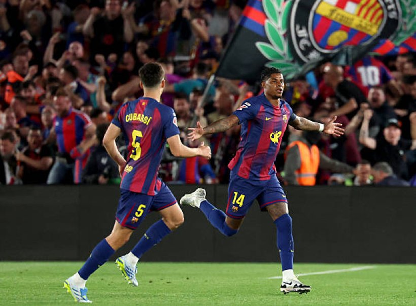 رغم التعاقد مع جوردون.. راشفورد يتمسك بالبقاء في برشلونة