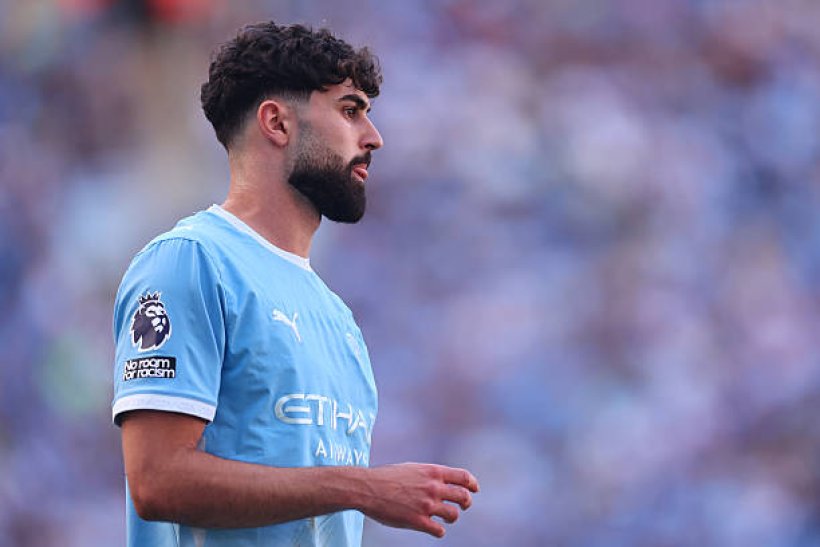برشلونة يضع جفارديول تحت المتابعة