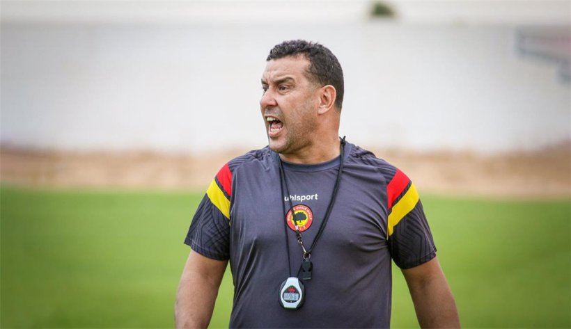 أنيس بوجلبان يبدأ مهمته مع الأهلي الأسبوع المقبل