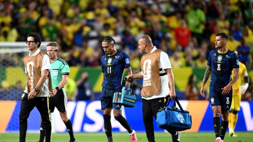 ضربة موجعة للبرازيل وبرشلونة بعد إصابة رافينيا في المونديال