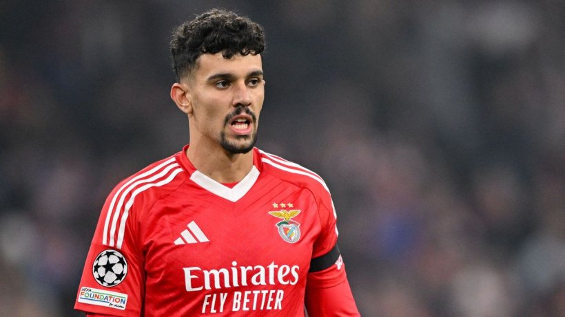 دورتموند يراقب مدافع بنفيكا توماس أراوخو