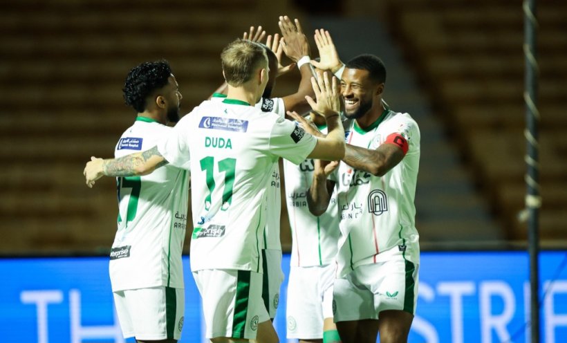 الاتفاق يحسم صفقة لاعب الاتحاد مجانا