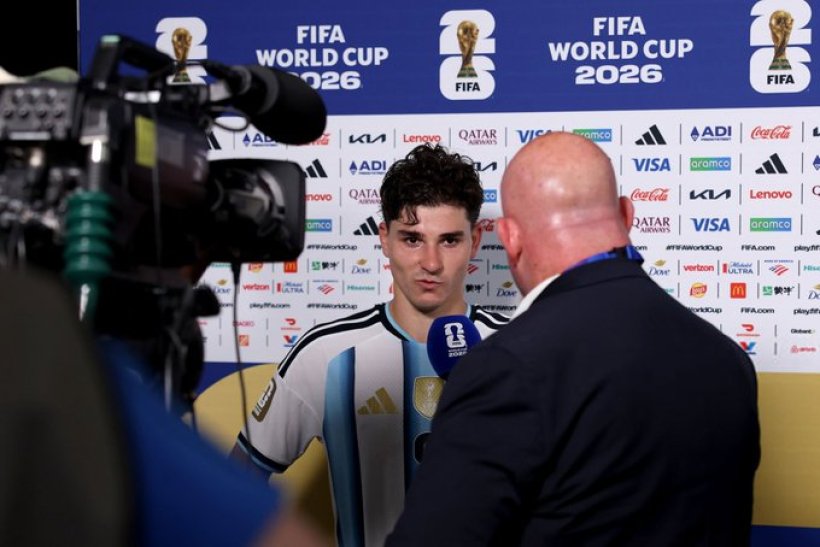 ألفاريز: أريد الرحيل عن أتلتيكو مدريد لتحقيق حلمي