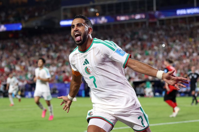 محرز: استحققنا العبور.. وكل تركيزنا الآن منصب على مواجهة سويسرا