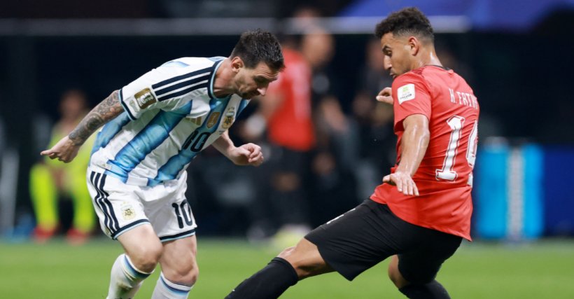 الأرجنتين تتأهل إلى ربع نهائي كأس العالم بفوز درامي على مصر