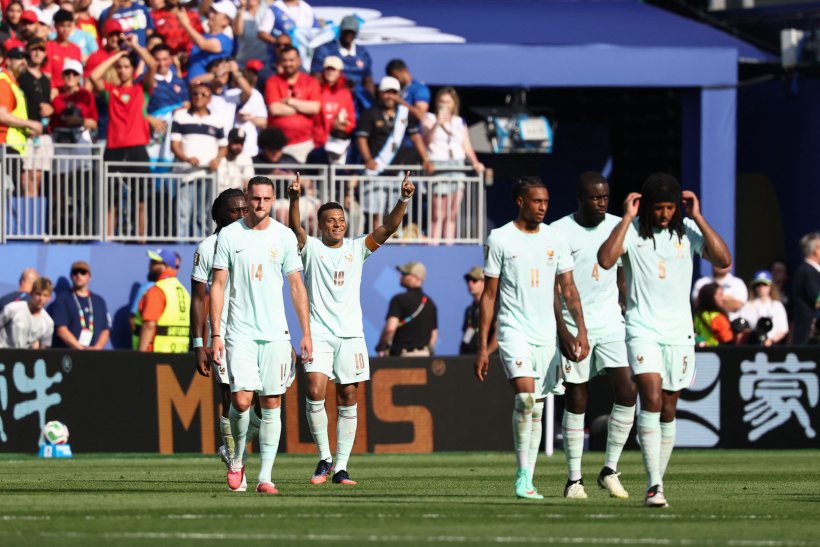 فرنسا تهزم المغرب بثنائية وتتأهل إلى نصف نهائي كأس العالم