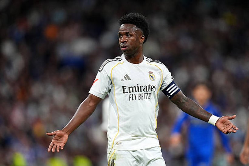 ريال مدريد يحدد موعدًا لحسم تجديد عقد فينيسيوس