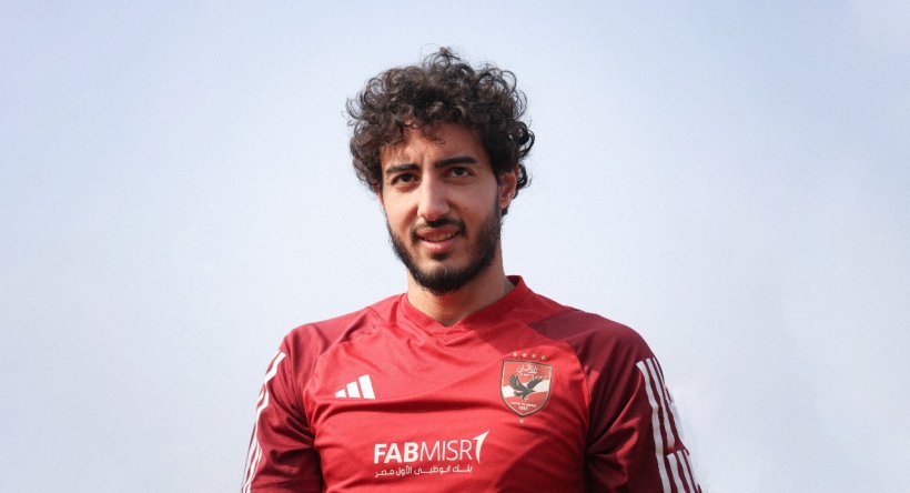 الأهلي يقرر تعديل عقد لاعبه محمد هاني