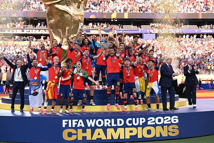 احتفالات تتويج إسبانيا بكأس العالم تغير حركة المرور في مدريد