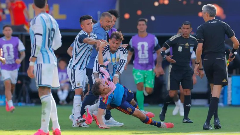 الفيفا يفتح تحقيقاً رسمياً بعد أحداث نهائي كأس العالم