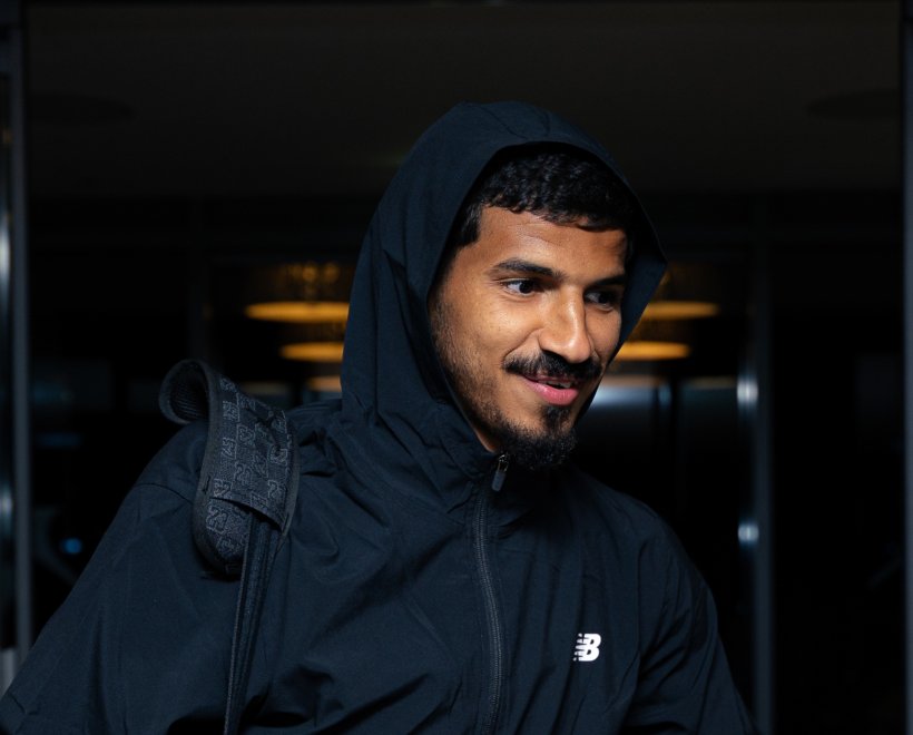 الهلال يعلن التعاقد مع محمد محزري لمدة 3 أعوام