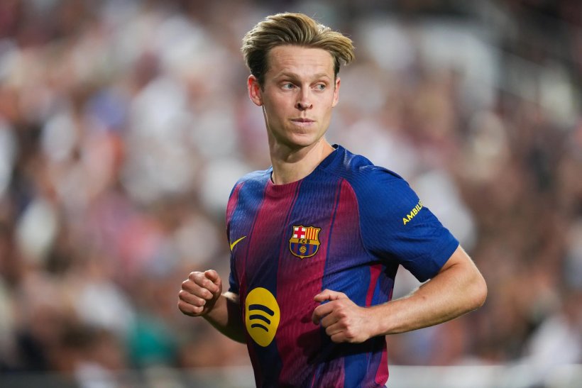 استياء في برشلونة من فرينكي دي يونج