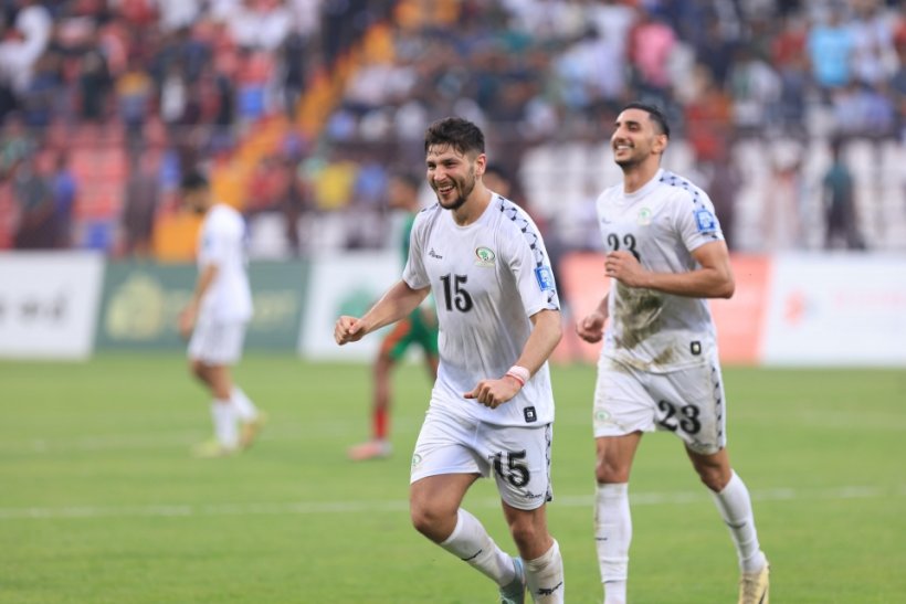 الأهلي المصري يراقب مدافع منتخب فلسطين