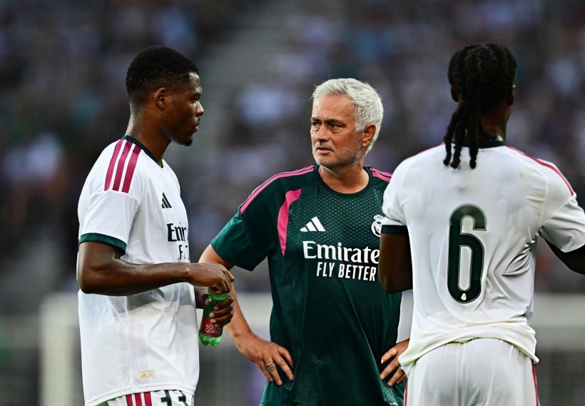 مورينيو: رأيت ثلاثة أوجه لريال مدريد، وحتى الآن لم أشعر بشيء