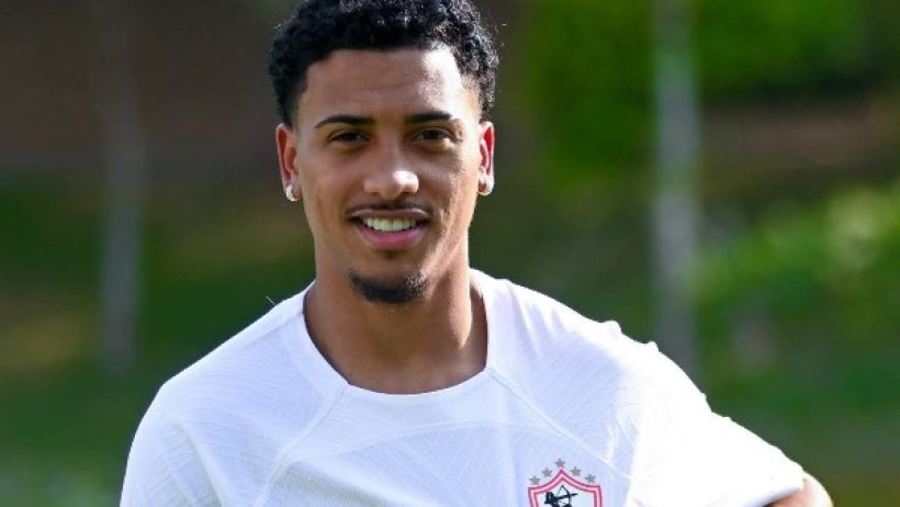 إعلامي يصدم جماهير الزمالك بشأن مستقبل بيزيرا