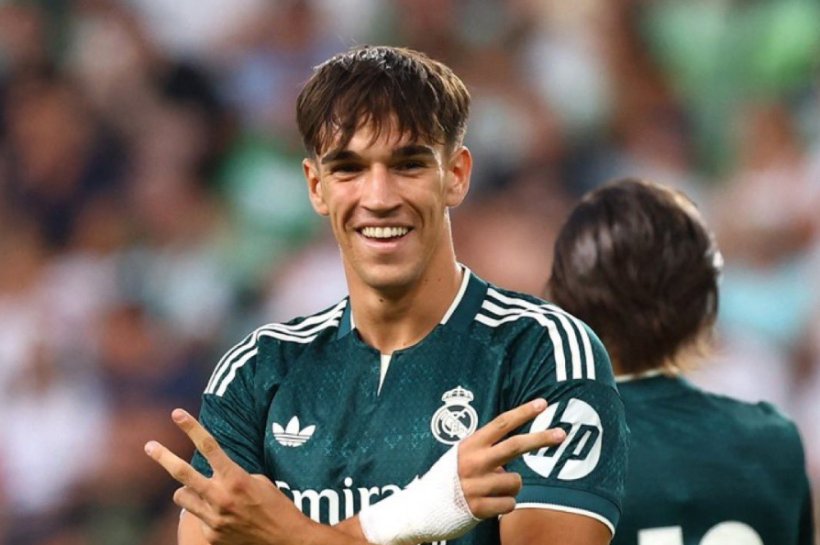 كارلوس إسبي يسجل أول أهدافه بقميص ريال مدريد