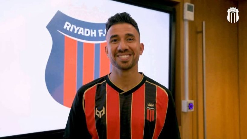أول تعليق من تريزيجيه بعد انضمامه للرياض السعودي