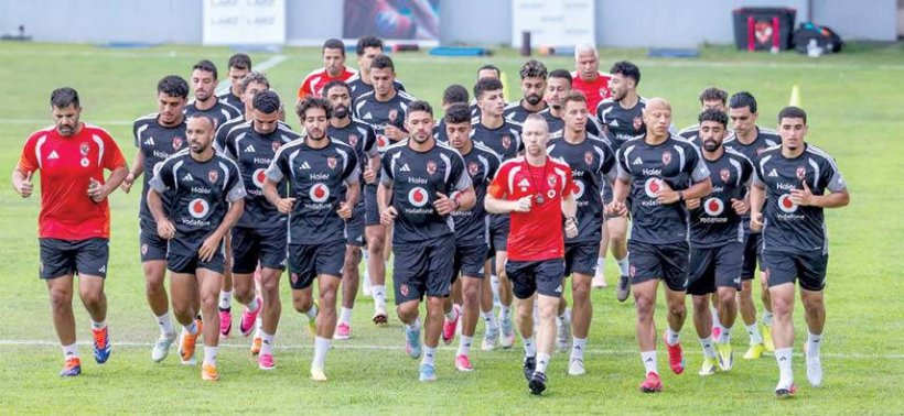 الأهلي ينهي راحته السلبية ويستأنف مرانه اليوم بمعسكر إسبانيا