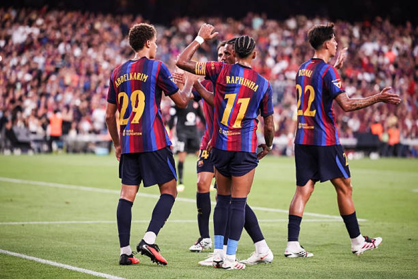 برشلونة يتوج بكأس خوان جامبر بعد الفوز على الأهلي المصري