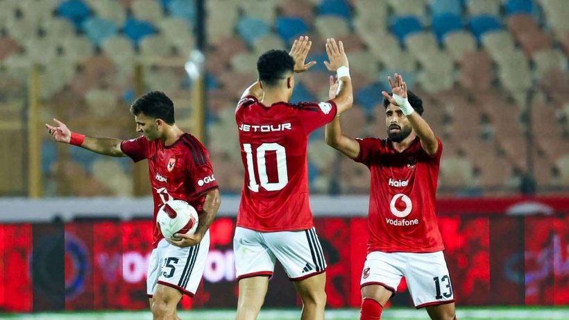 الأهلي يعلن إصابة الدبيس وتطورات تأهيل عبد الله وكباكا