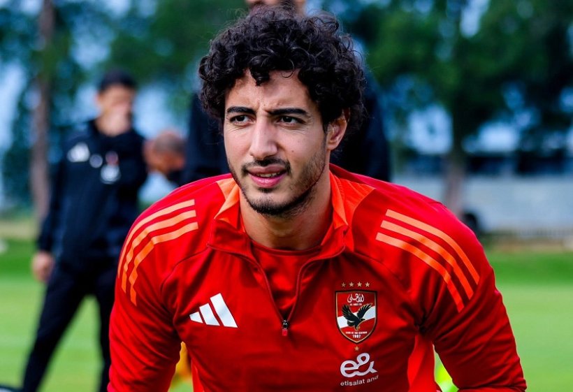 الأهلي يقترب من تجديد عقد ثنائي الفريق